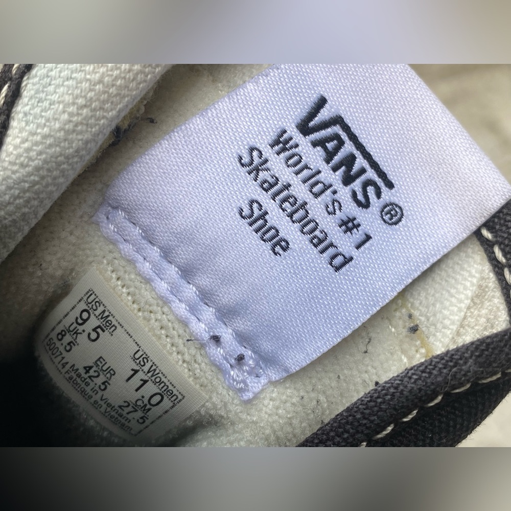 Vans Sk8-Hi 138 Decon V66 Black US Mens 9.5 Womens 11 Retro High Top Ska… - Picture 10 of 10